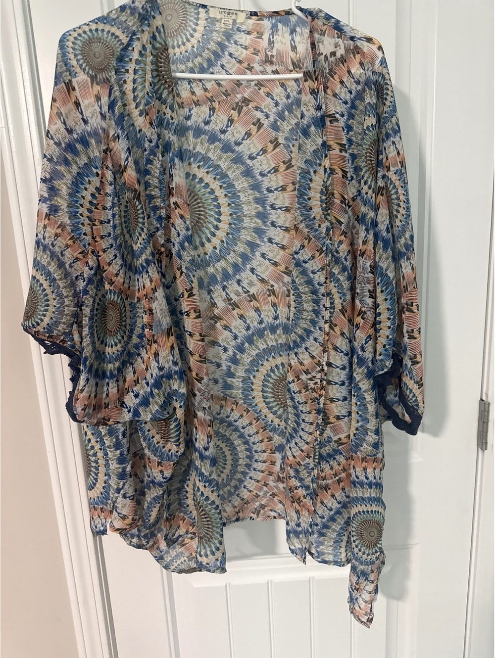Umgee USA M/L‎ Sheer Kimono Cardigan with Circular Pattern